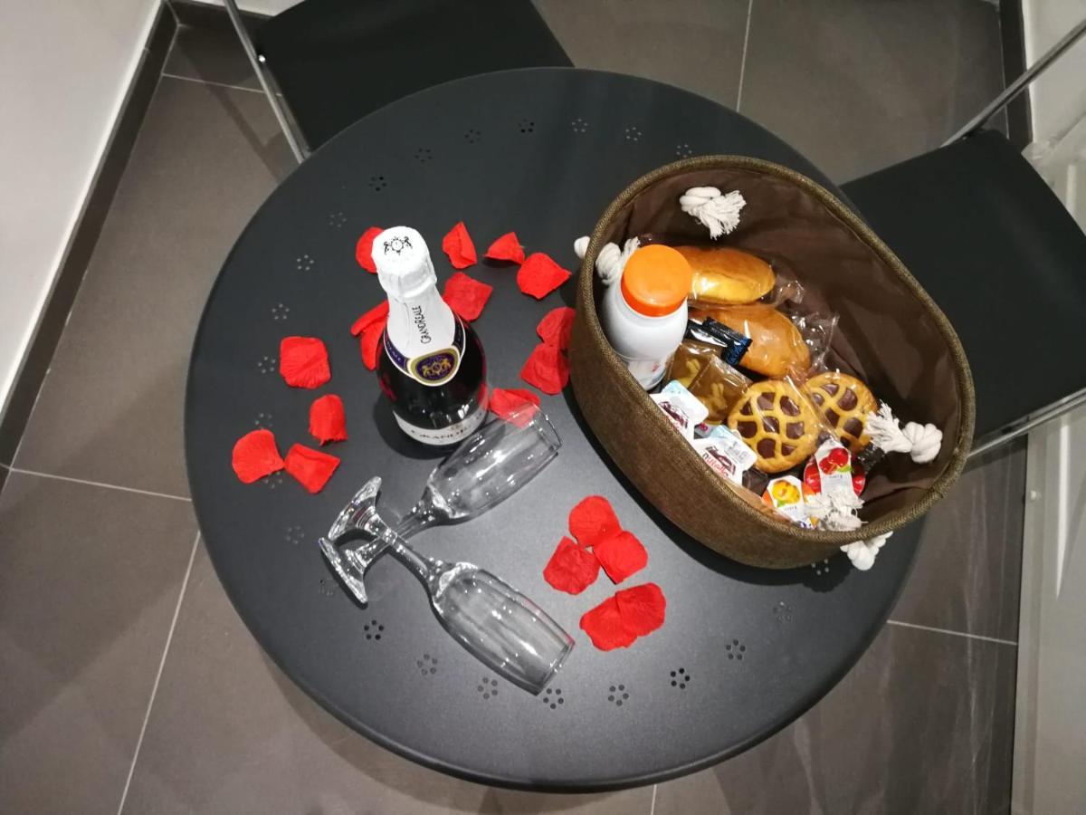 Lombardi Luxury Home Napoli Eksteriør bilde